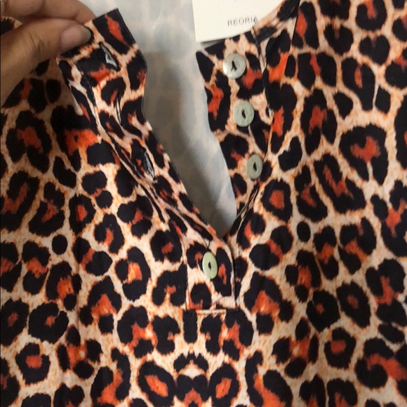 Cheetah print bodysuit - Picture 3 of 5